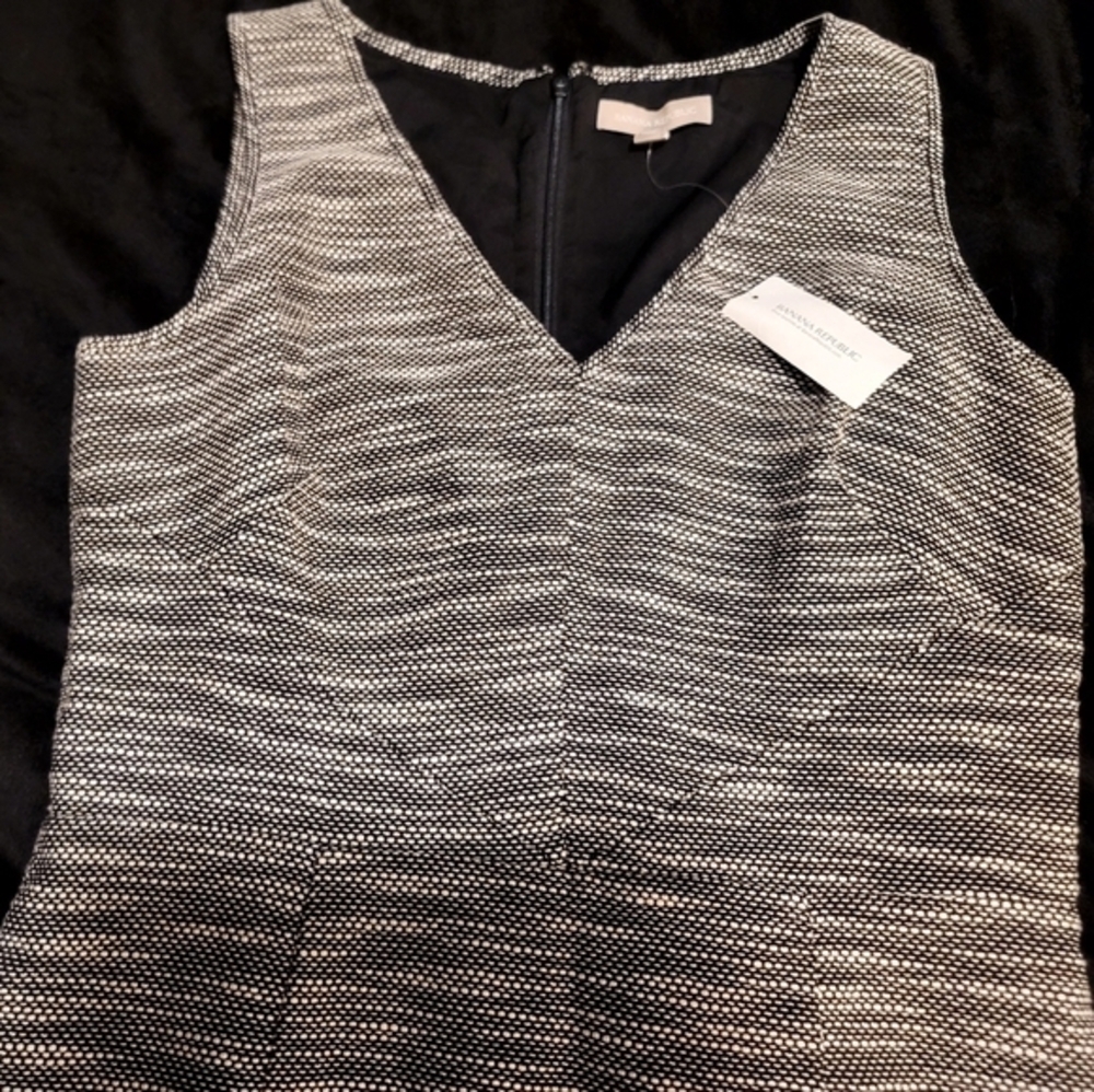 BANANA REPUBLIC Sheath Gray Tweed Sleeveless‎ V-neck Retro Lined Dress Sz 12 - Picture 2 of 11